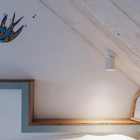 Les Du Moulin Castral *