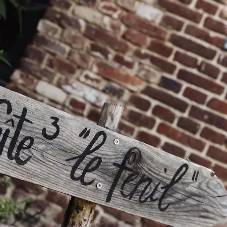 Les Du Moulin Castral *