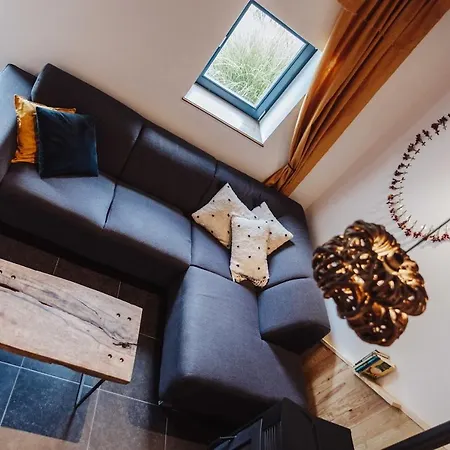 Les Du Moulin Castral * Geer