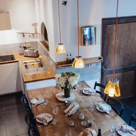 Les Du Moulin Castral *