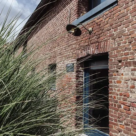 Les Du Moulin Castral